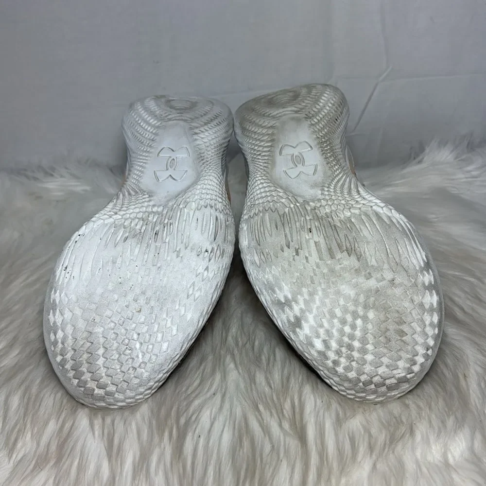 Under Armour these stylish